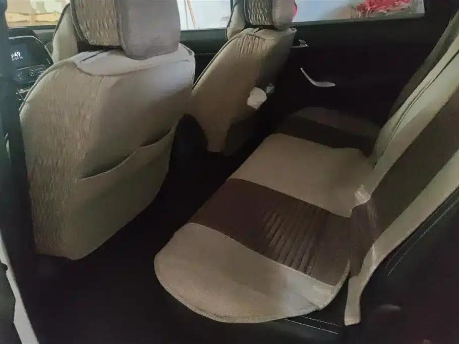 Yusheng S350 2016 2.0T Automatic 4WD Gasoline Luxury Sunroof Edition 5-Seater — миниатюра 11