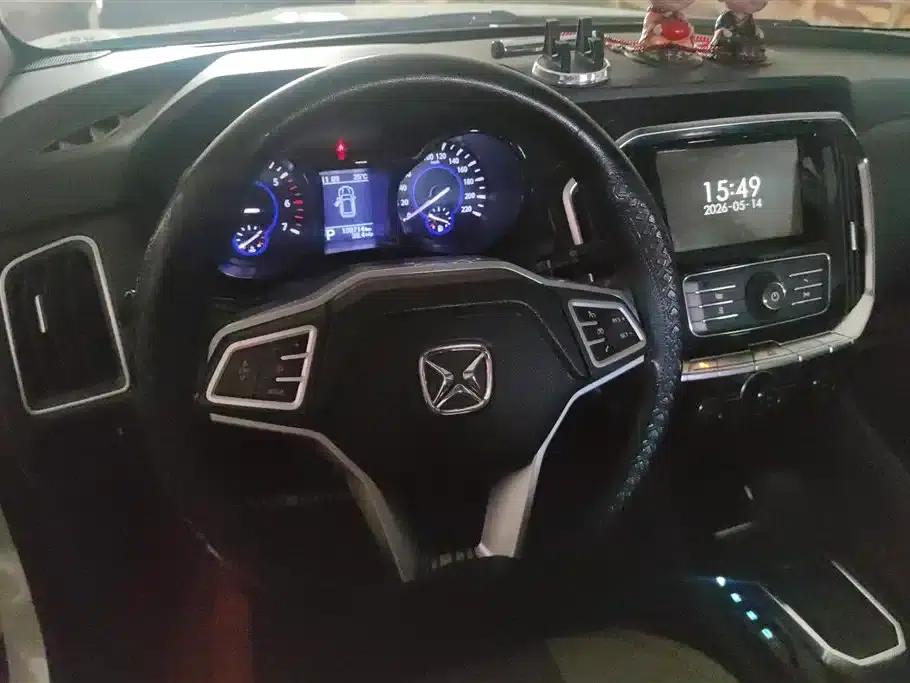 Yusheng S350 2016 2.0T Automatic 4WD Gasoline Luxury Sunroof Edition 5-Seater — миниатюра 15