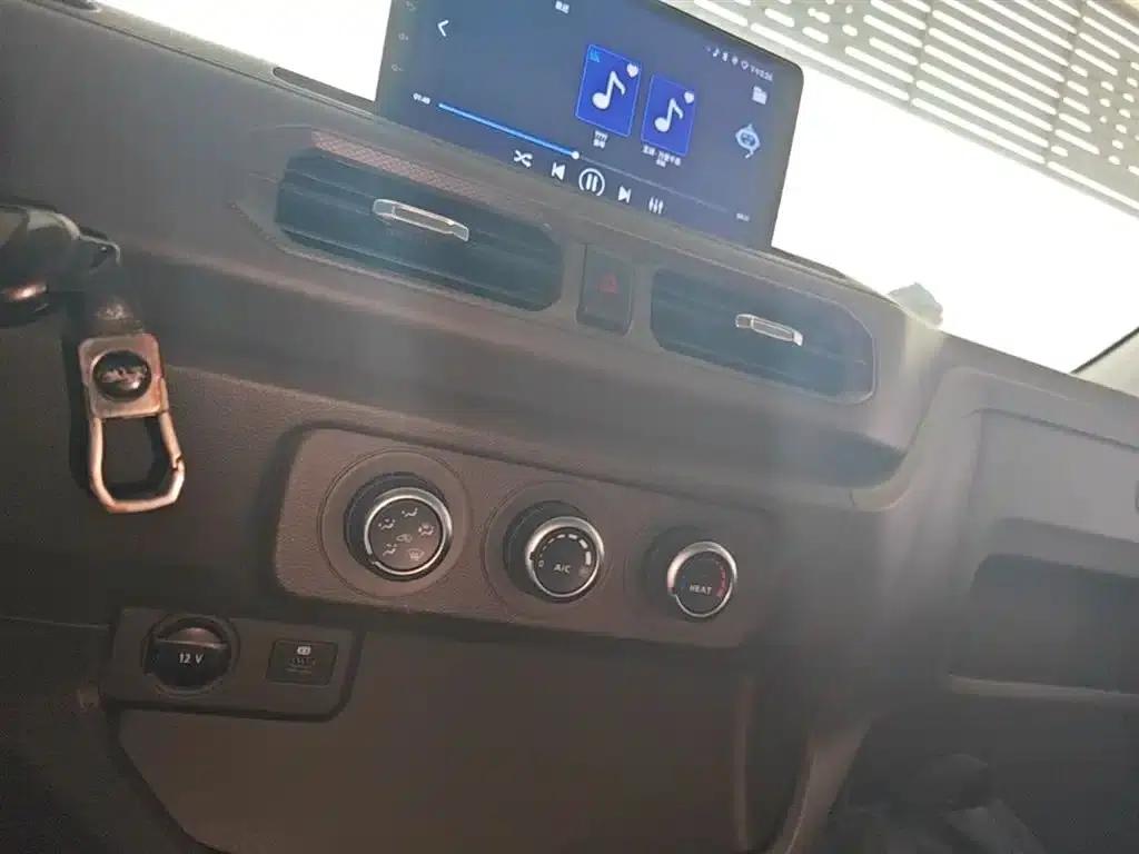 E-Fushun 2025 Model, Window Version, 41.86kWh, Short Wheelbase, Low Roof — миниатюра 13