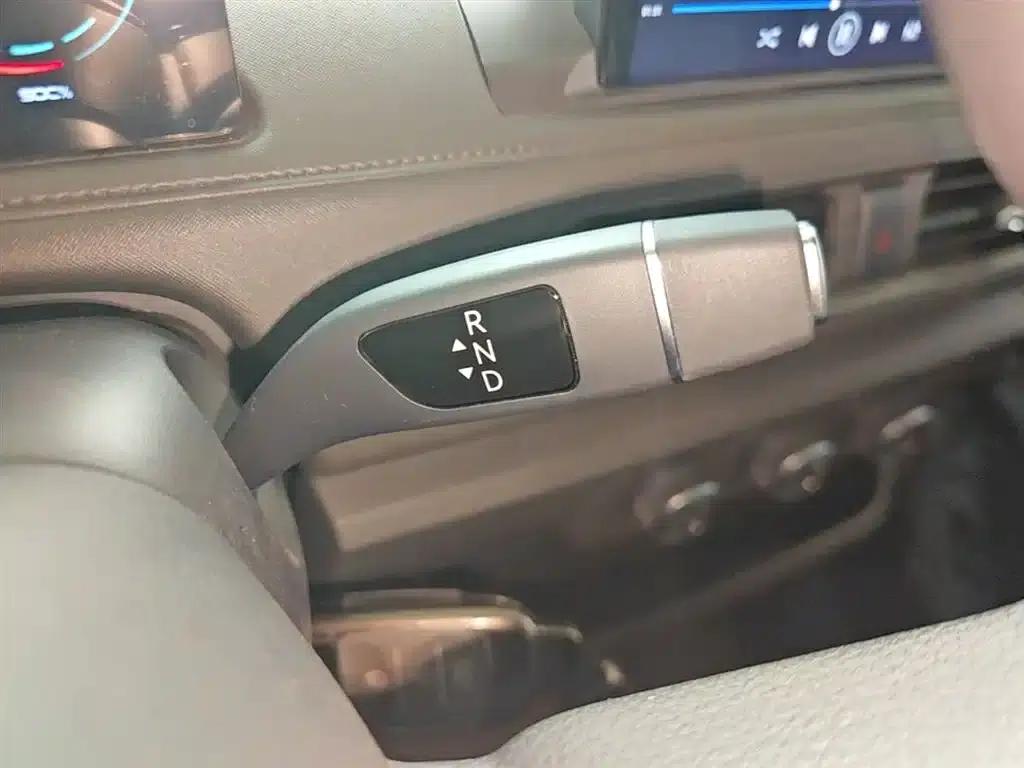 E-Fushun 2025 Model, Window Version, 41.86kWh, Short Wheelbase, Low Roof — миниатюра 14