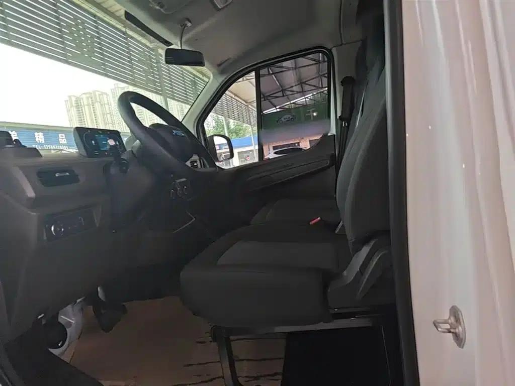 E-Fushun 2025 Model, Window Version, 41.86kWh, Short Wheelbase, Low Roof — миниатюра 15