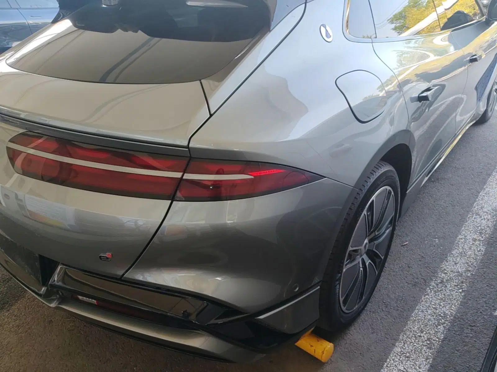 Denza Z9GT 2024 1100 Four-Wheel Drive Max Edition — миниатюра 7