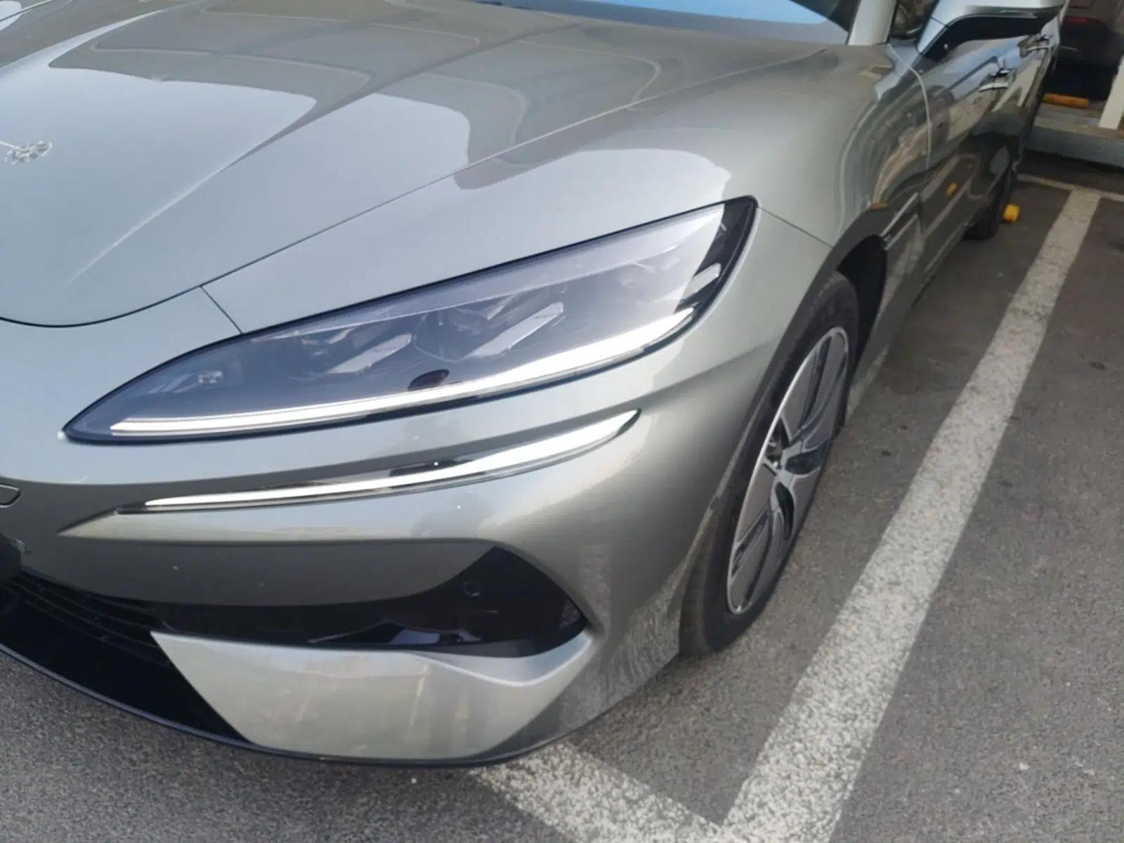 Denza Z9GT 2024 1100 Four-Wheel Drive Max Edition — миниатюра 9