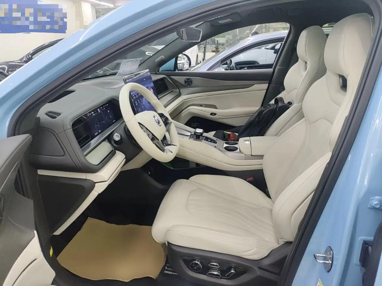 Denza N7 2024 630 All-Wheel Drive Intelligent Driving Max Edition — миниатюра 18