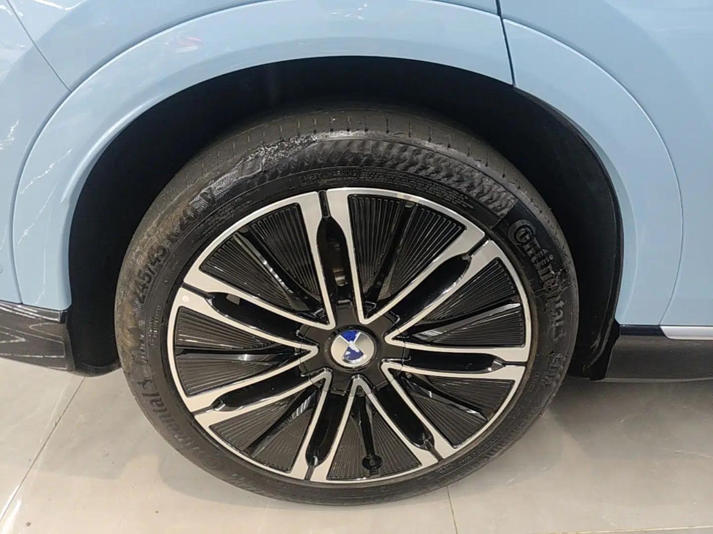 Denza N7 2024 630 All-Wheel Drive Intelligent Driving Max Edition — миниатюра 10