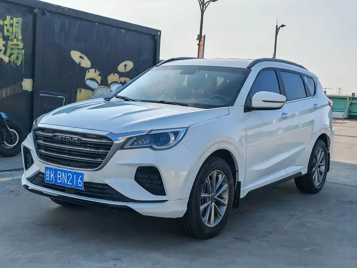 Jetour X70 2020 1.5T Manual Comfort Edition 5-seater — миниатюра 3
