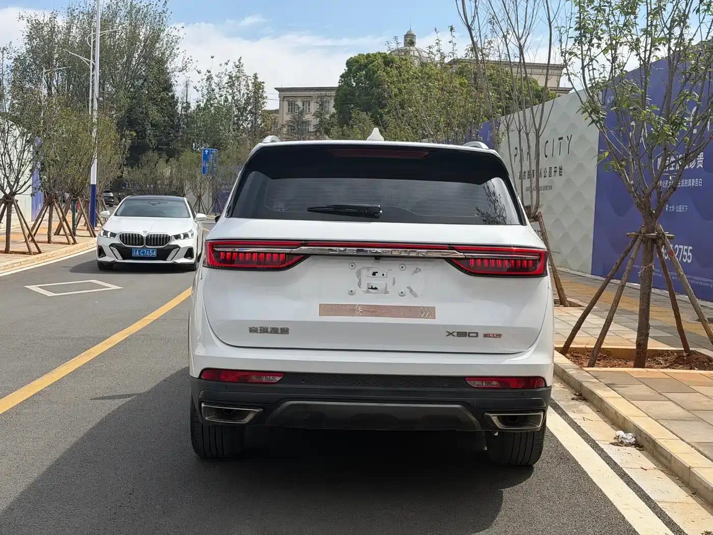 Jetour X90 PLUS 2021 1.6TD DCT Villa 7-Seater — миниатюра 13