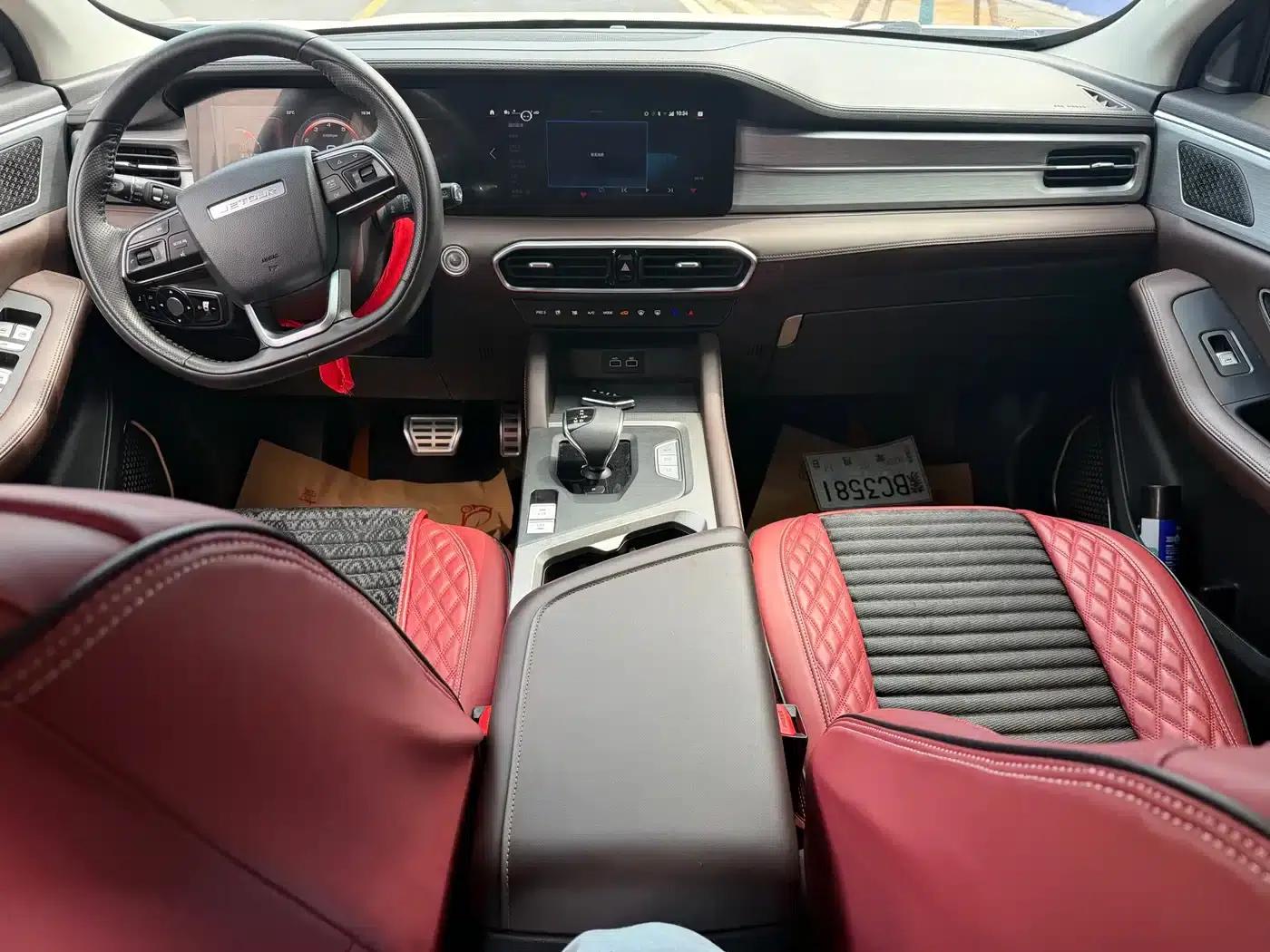 Jetour X90 PLUS 2021 1.6TD DCT Villa 7-Seater — миниатюра 9