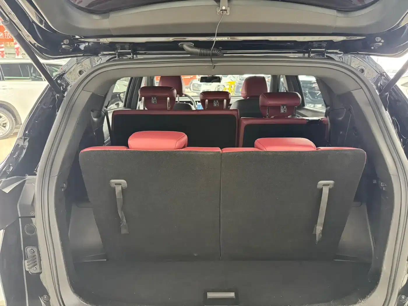 Jetour X70 PRO 2023 1.5T DCT Comfort Edition 7-seater — миниатюра 12