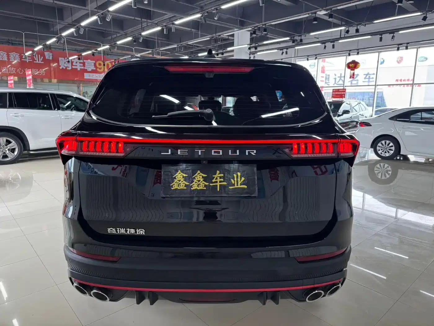 Jetour X70 PRO 2023 1.5T DCT Comfort Edition 7-seater — миниатюра 4