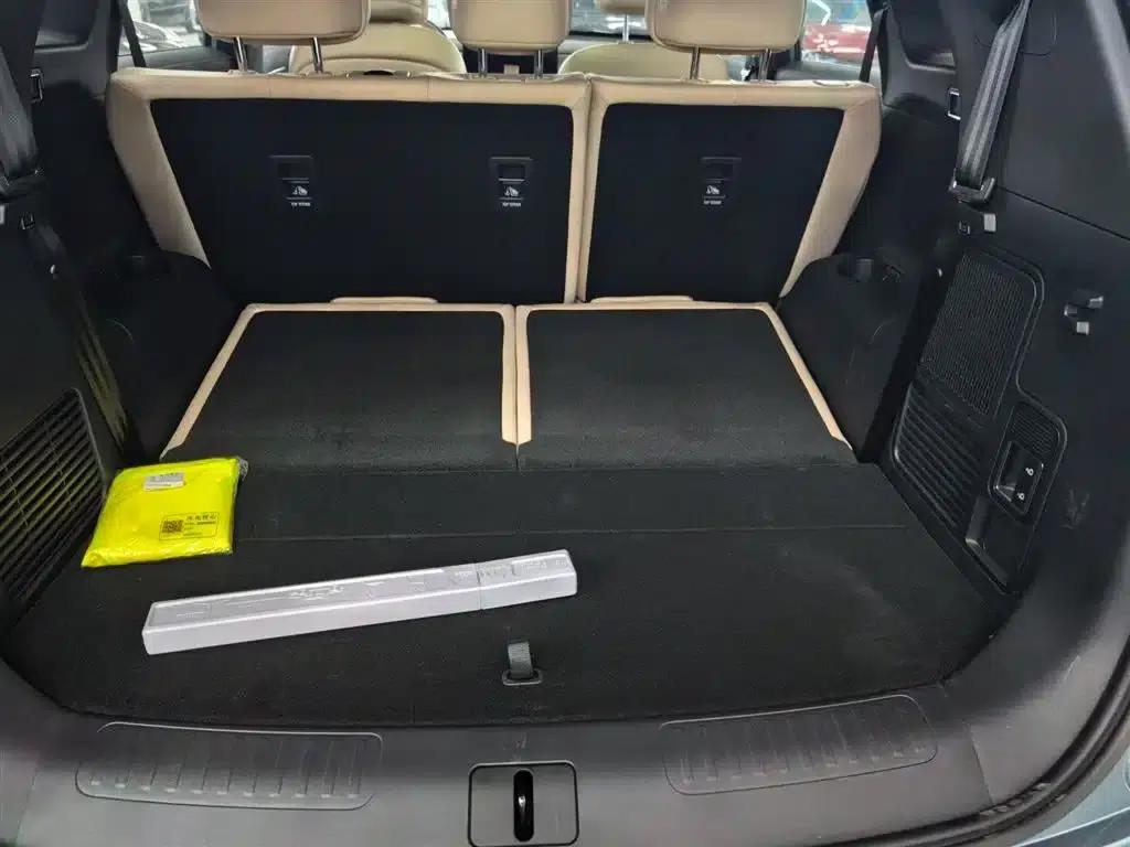 Jetour X70L 2026 1.5TD Dual-Clutch Luxury 7-Seater — миниатюра 8