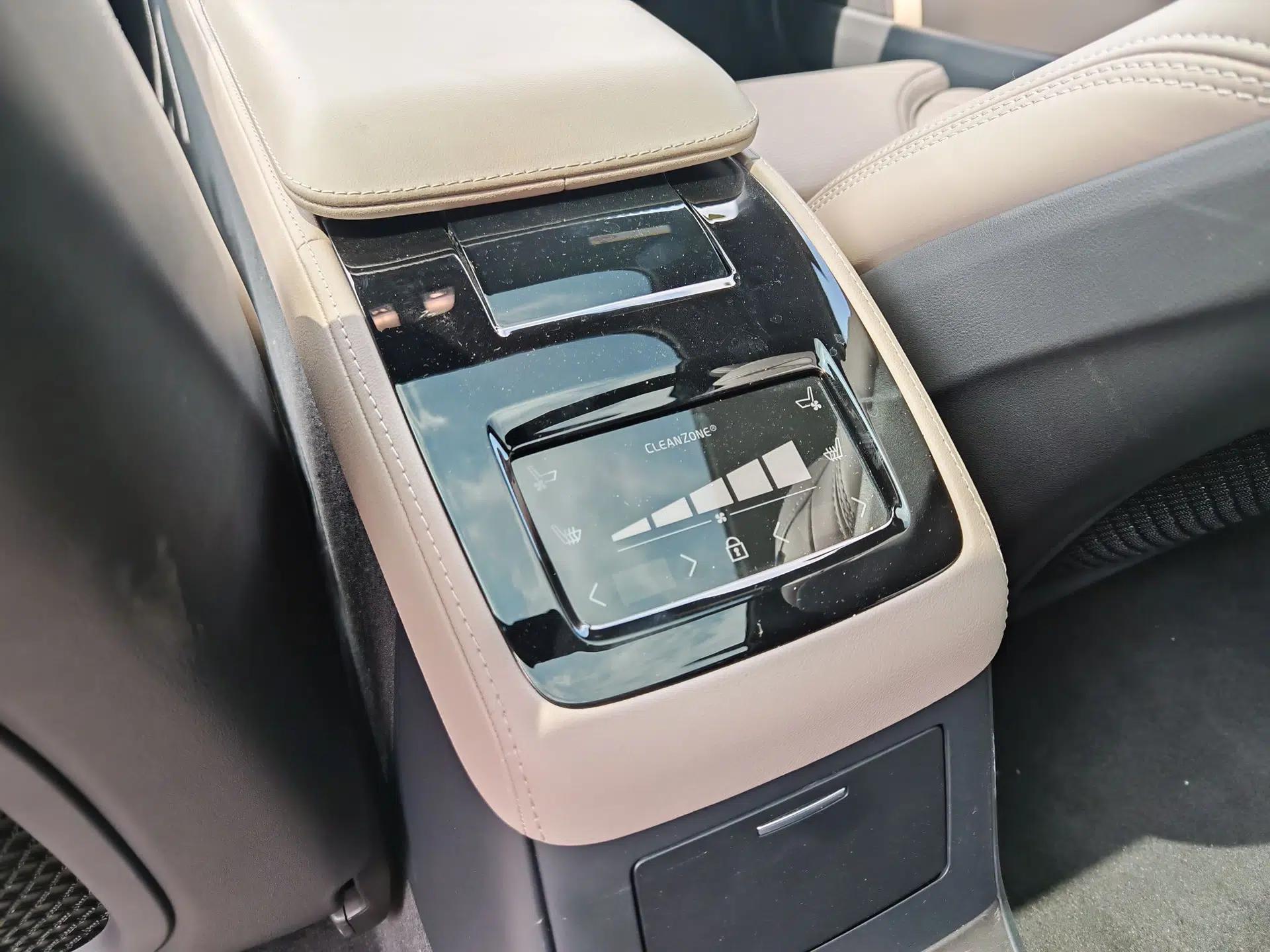 Volvo S90 New Energy 2026 Plug-in Hybrid Four-Wheel Drive Long-Range Luxury Smart Edition — миниатюра 26