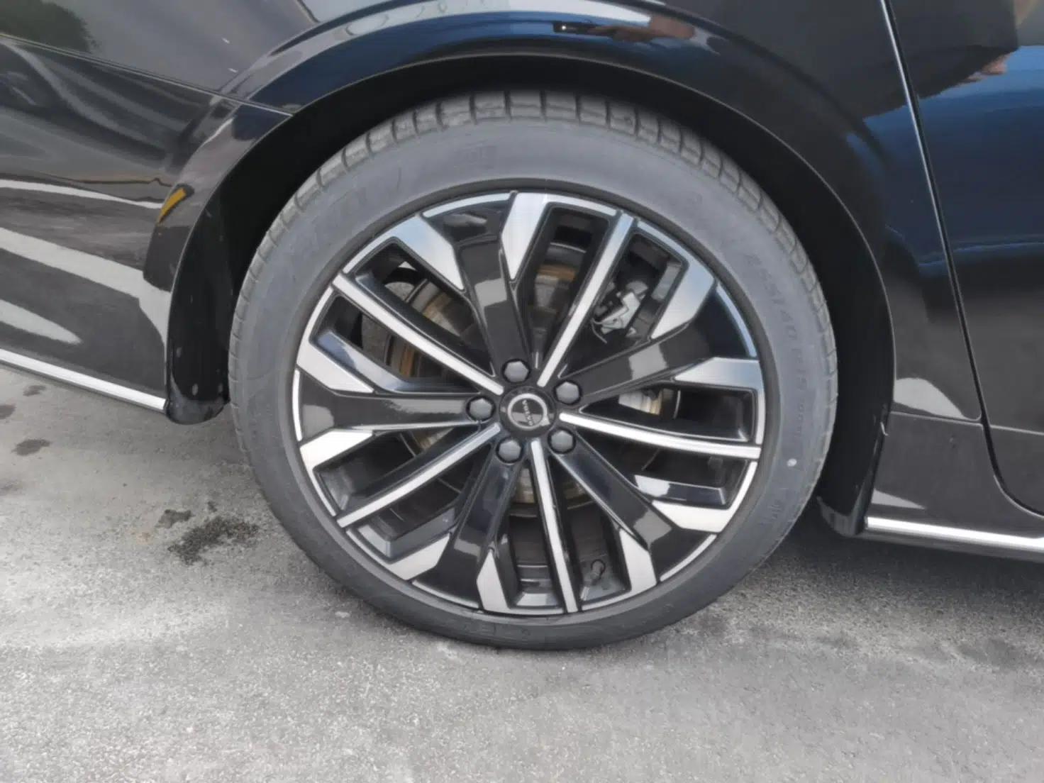 Volvo S90 New Energy 2026 Plug-in Hybrid Four-Wheel Drive Long-Range Luxury Smart Edition — миниатюра 10