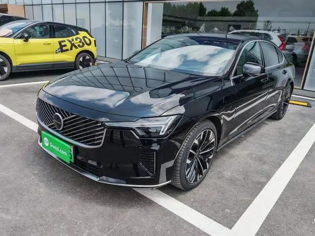 Volvo S90 New Energy 2026 Plug-in Hybrid Four-Wheel Drive Long-Range Luxury Smart Edition
