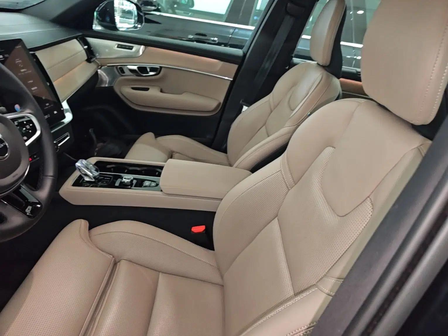 Volvo XC90 New Energy 2024 T8 Luxury Flagship 7-Seater — миниатюра 18
