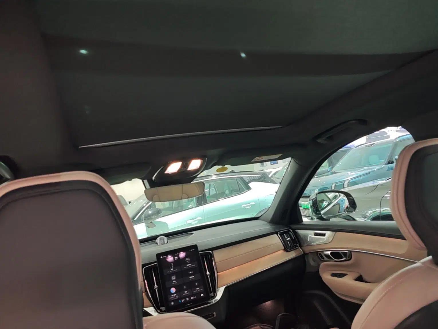 Volvo XC90 New Energy 2024 T8 Luxury Flagship 7-Seater — миниатюра 21