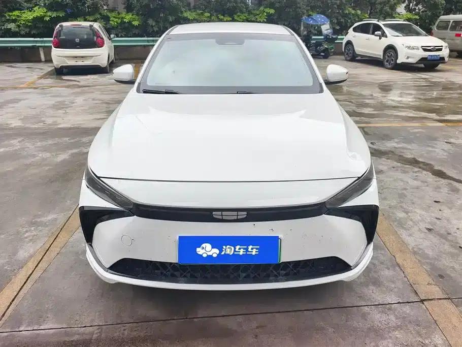 Geely Geometry G6 2022 Model 480 New Smart — миниатюра 2