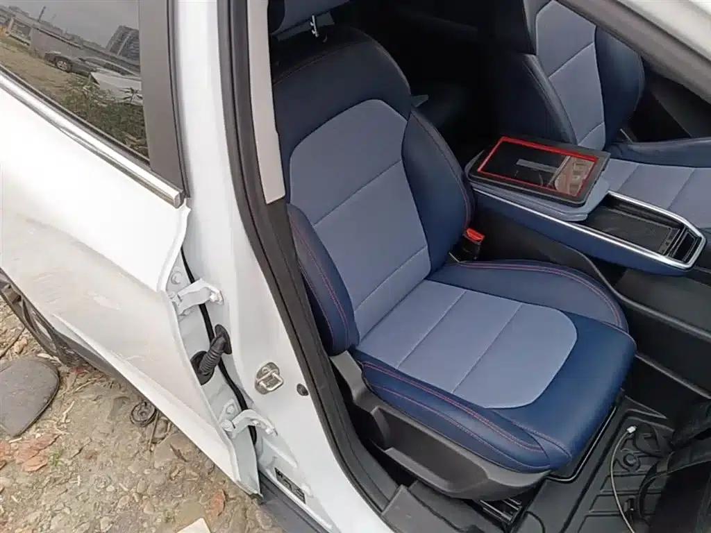 Geely Geometry M6 2022 Model 580 New Joy — миниатюра 25