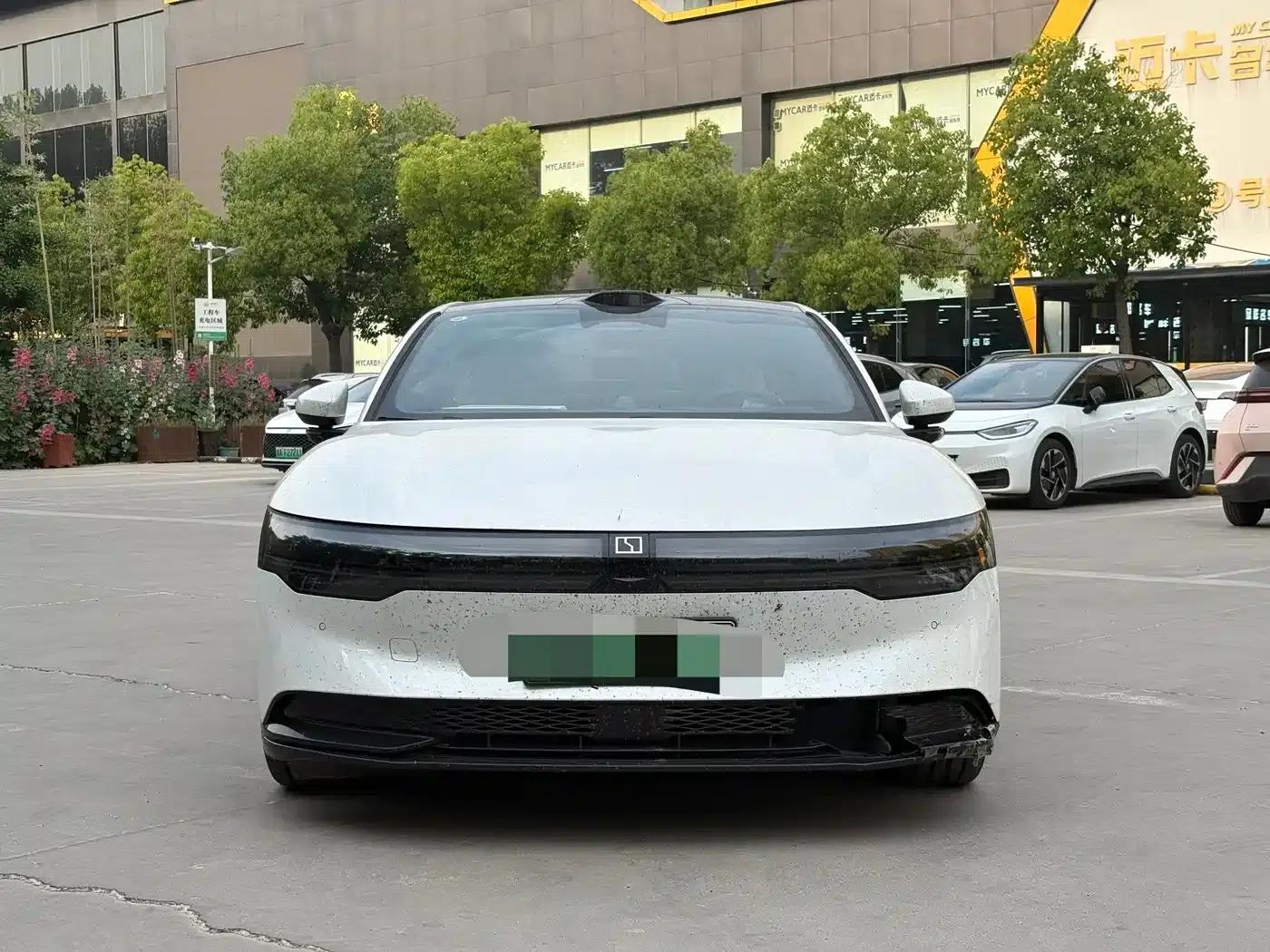 Jike 007 2025 Long Range Rear-Wheel Drive Intelligent Driving Edition 100kWh — миниатюра 2
