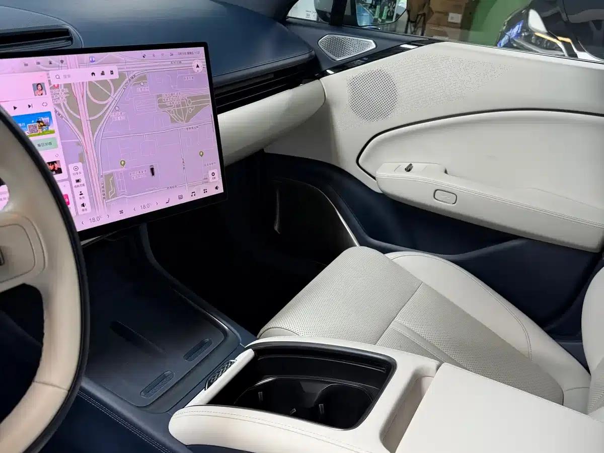 Jike 007 2025 Long Range Rear-Wheel Drive Intelligent Driving Edition 100kWh — миниатюра 12