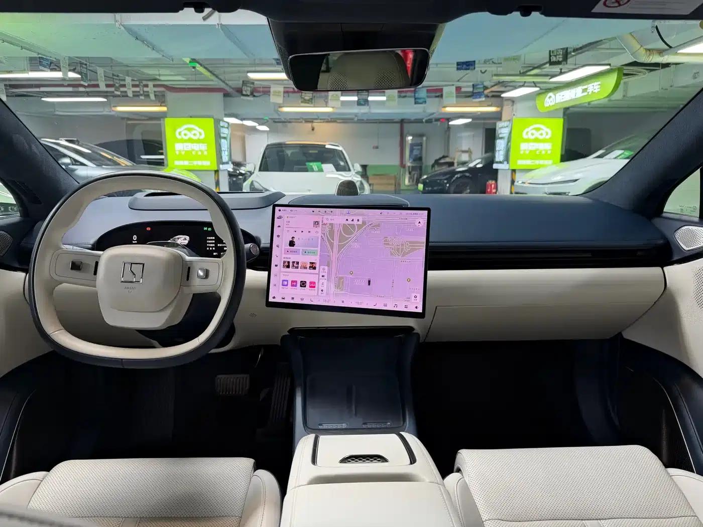 Jike 007 2025 Long Range Rear-Wheel Drive Intelligent Driving Edition 100kWh — миниатюра 17