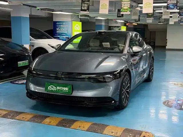 Jike 007 2025 Long Range Rear-Wheel Drive Intelligent Driving Edition 100kWh