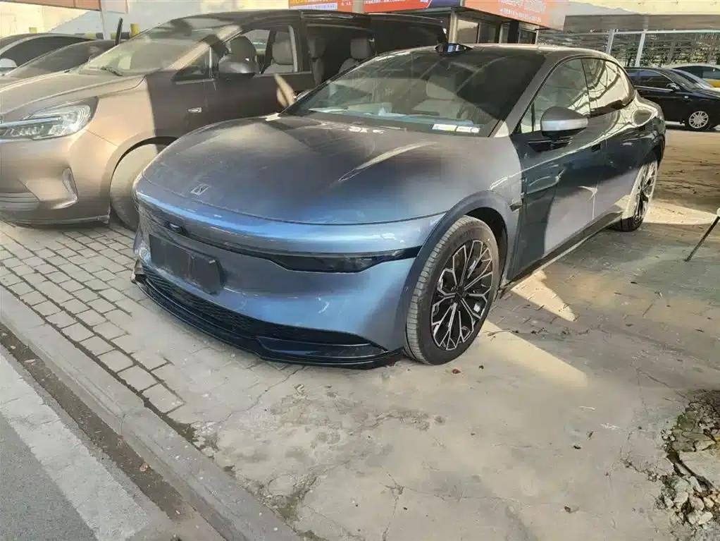 Jike 007 2024 Rear-Wheel Drive Intelligent Driving Edition 75kWh — миниатюра 1