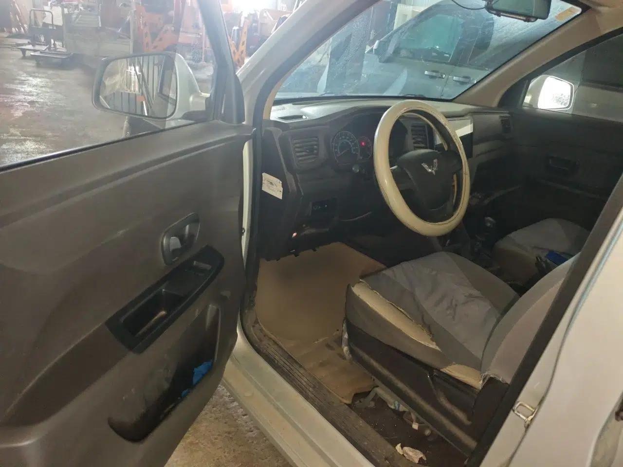 Wuling Hongguang V 2019 1.5L Enjoyment Version China VI LAR — миниатюра 17