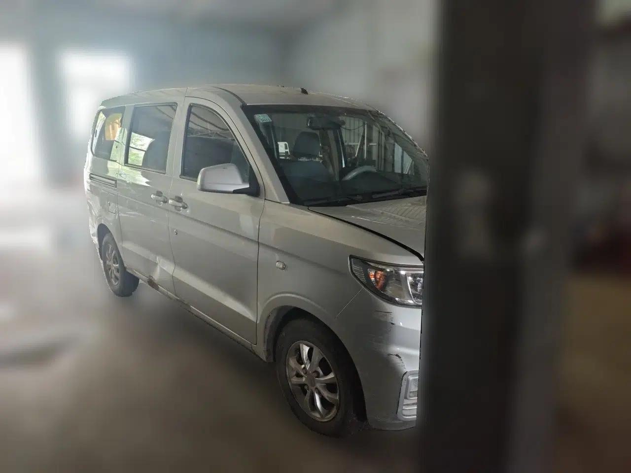 Wuling Hongguang V 2019 1.5L Enjoyment Version China VI LAR — миниатюра 3