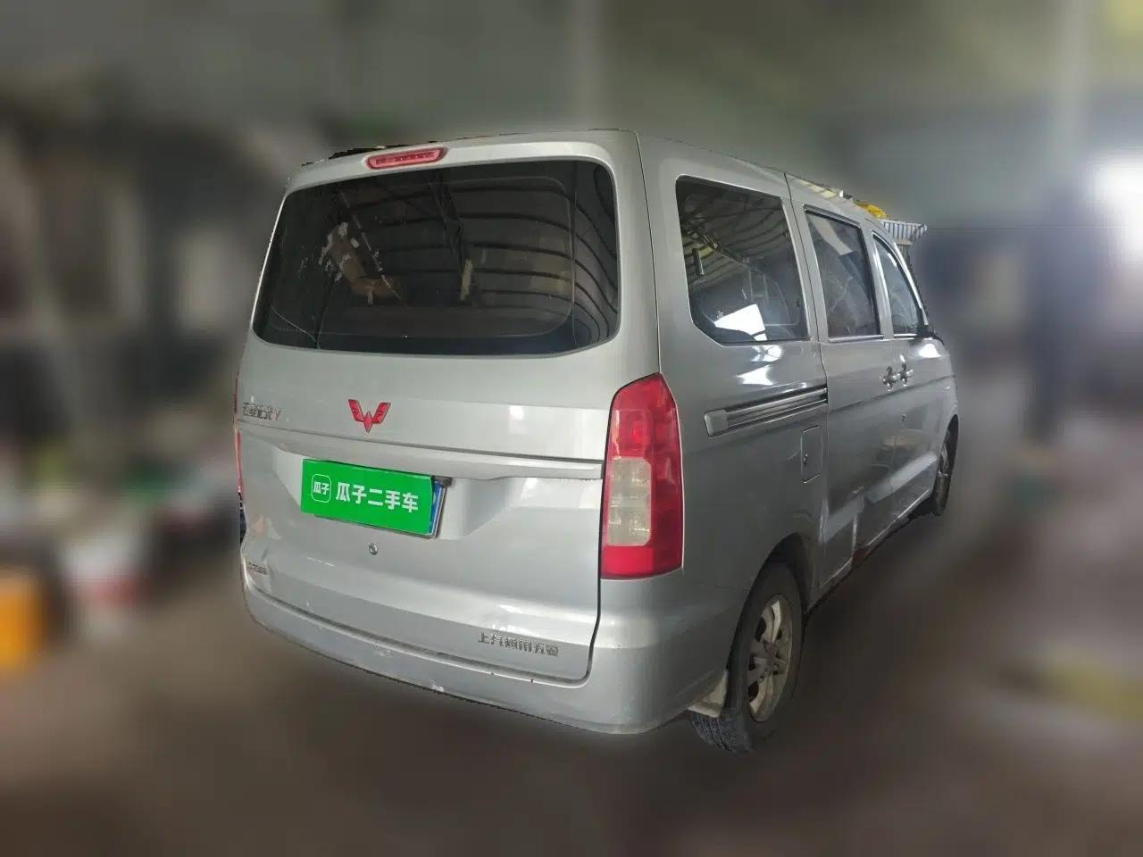 Wuling Hongguang V 2019 1.5L Enjoyment Version China VI LAR — миниатюра 6