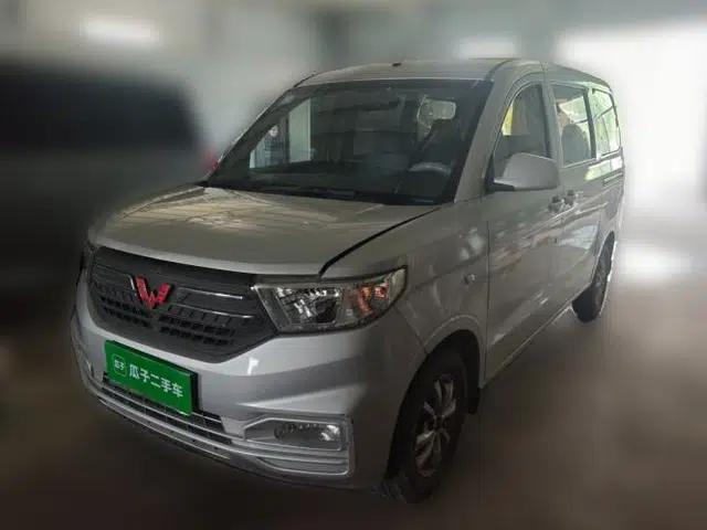 Wuling Hongguang V 2019 1.5L Enjoyment Version China VI LAR