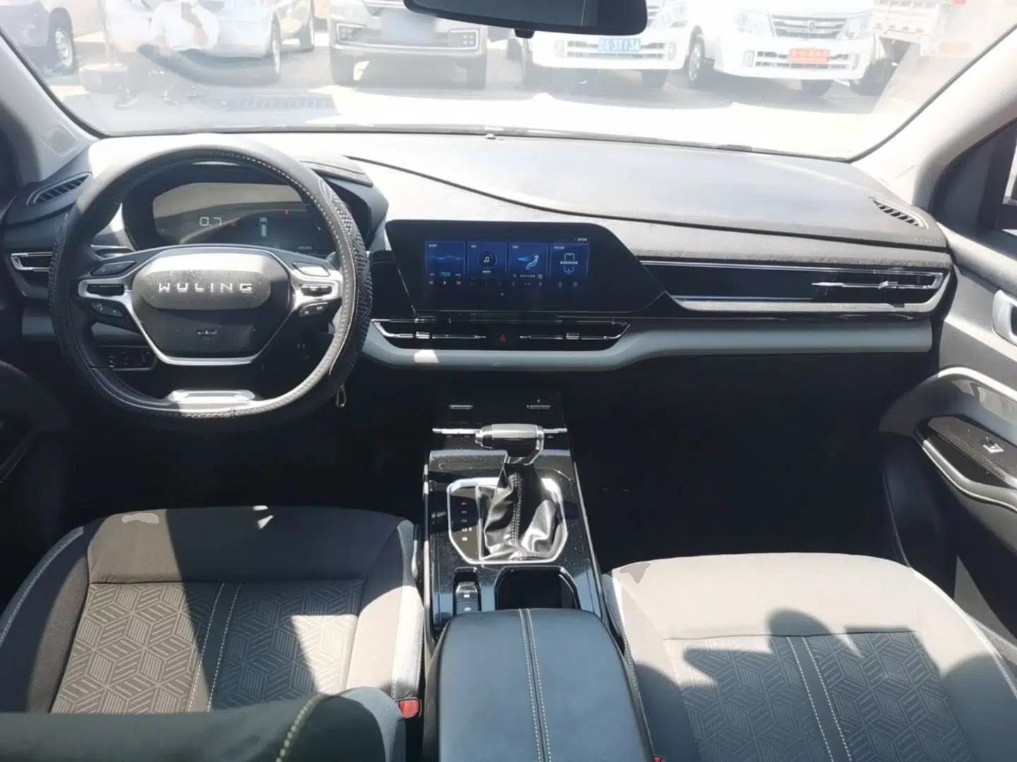 Wuling Victory 2020 1.5T CVT Elite Model — миниатюра 13