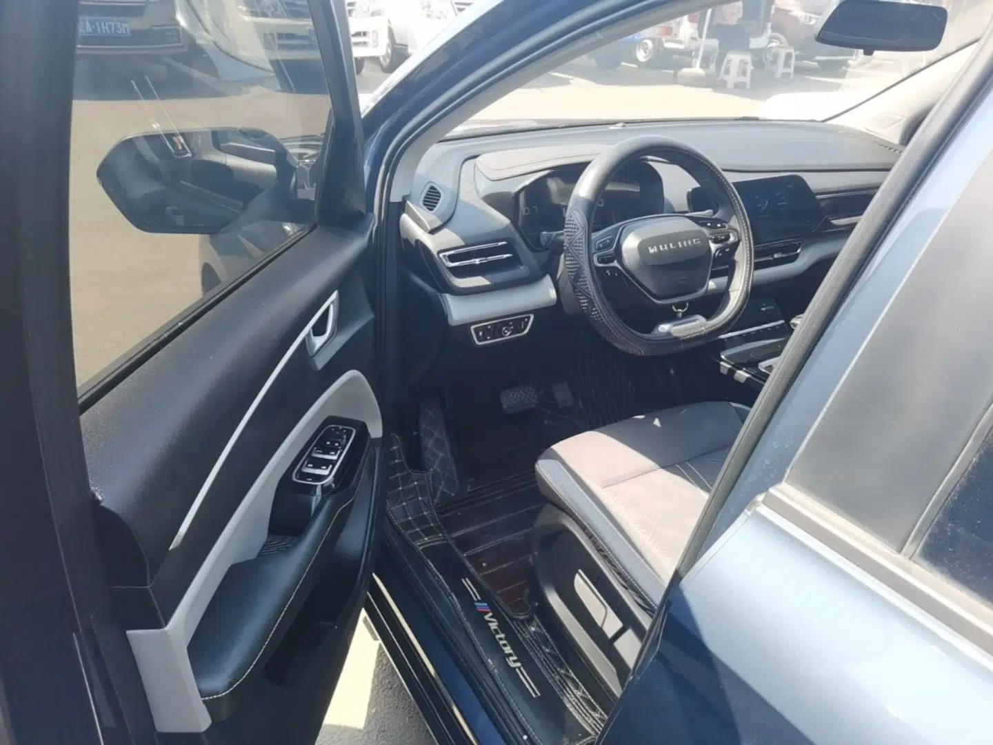 Wuling Victory 2020 1.5T CVT Elite Model — миниатюра 19