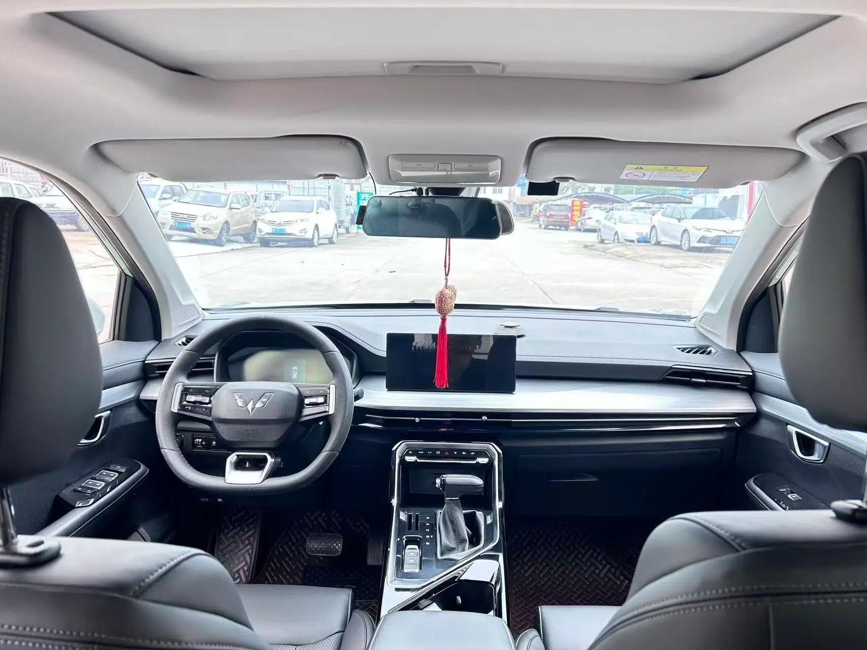 Wuling Asta 2021 1.5T CVT Starlight Edition — миниатюра 13