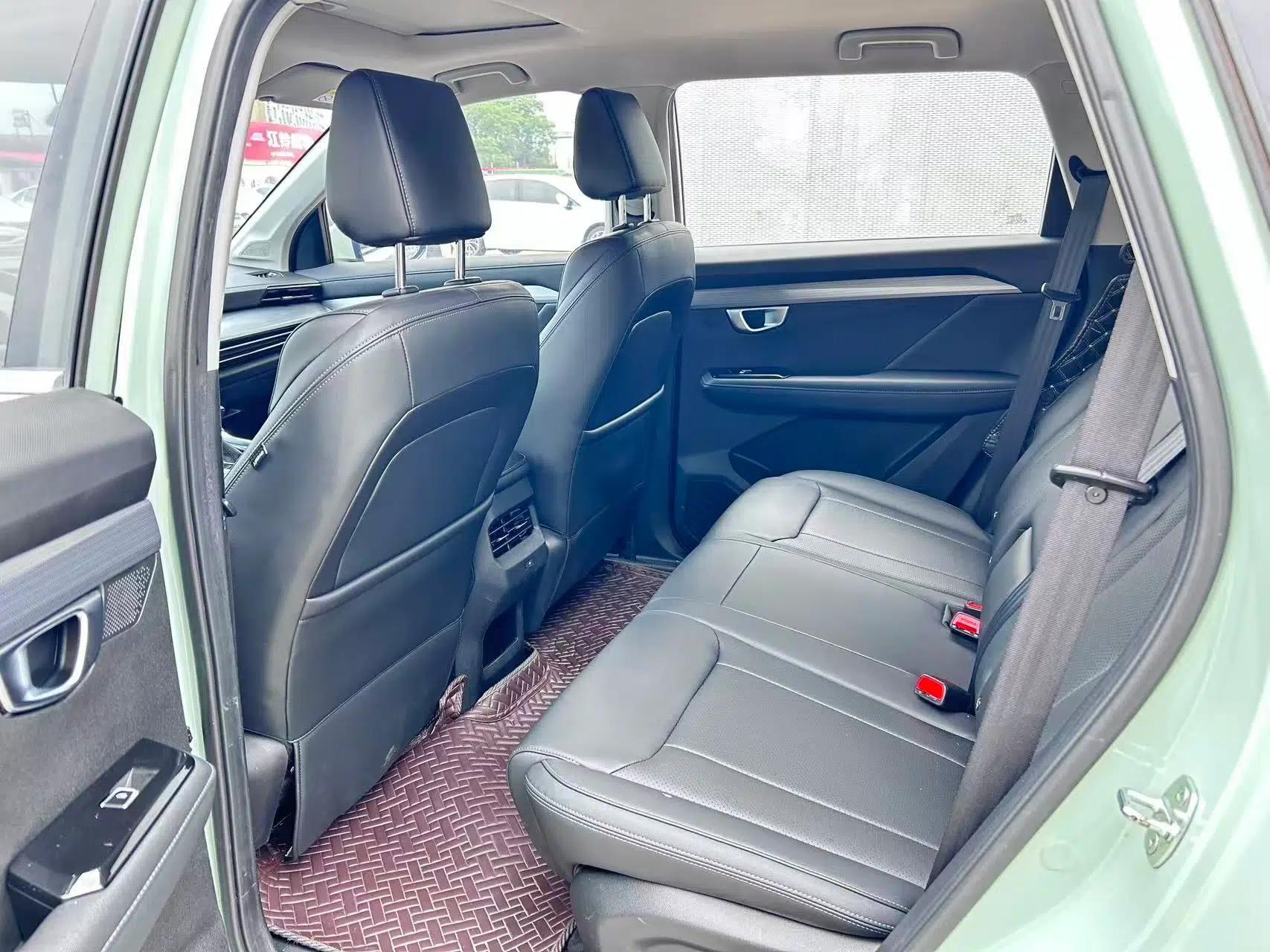 Wuling Asta 2021 1.5T CVT Starlight Edition — миниатюра 20