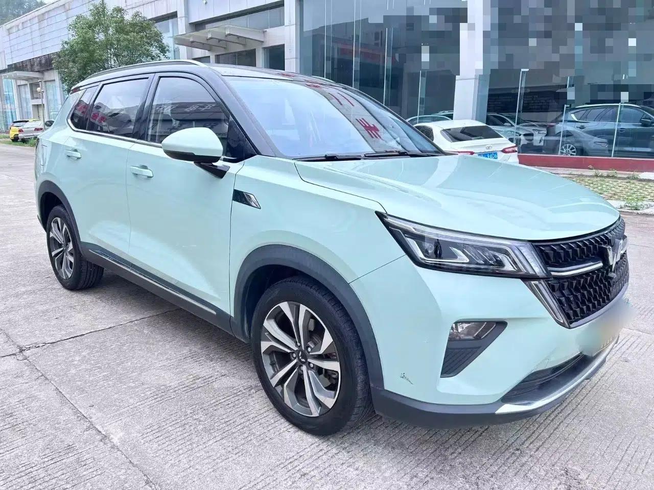 Wuling Asta 2021 1.5T CVT Starlight Edition — миниатюра 3
