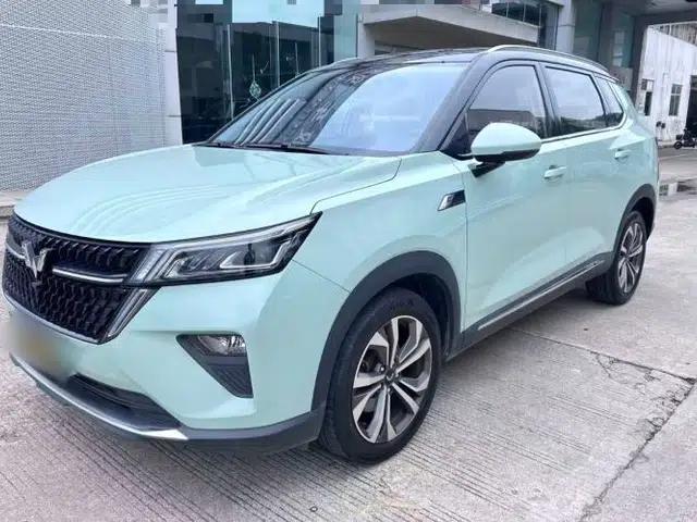 Wuling Asta 2021 1.5T CVT Starlight Edition
