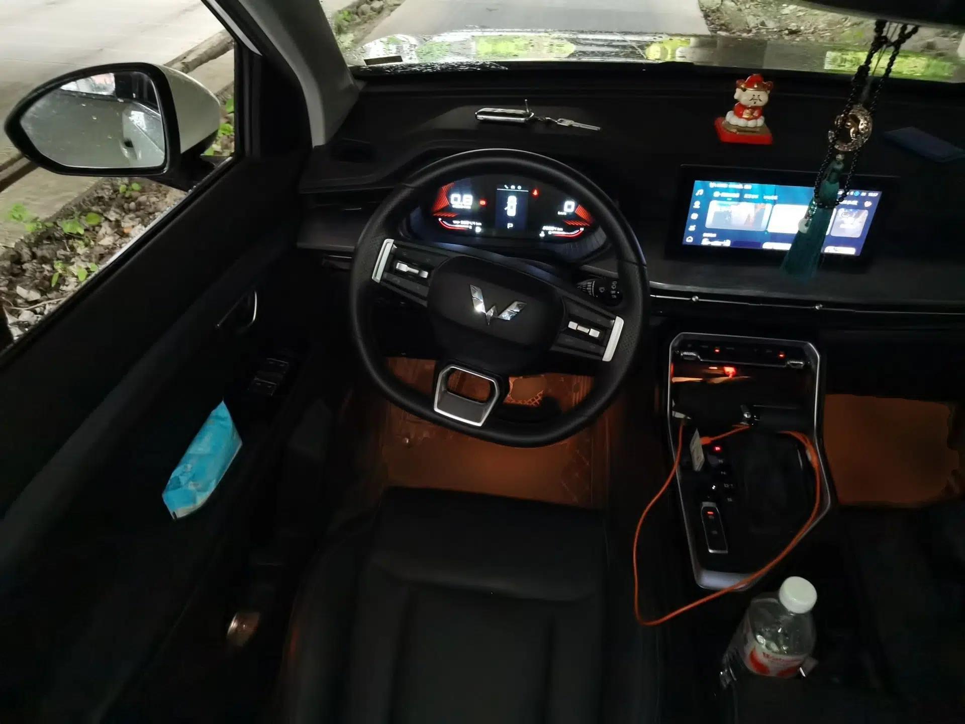 Wuling Asta 2021 1.5T CVT Star曜 Edition — миниатюра 11