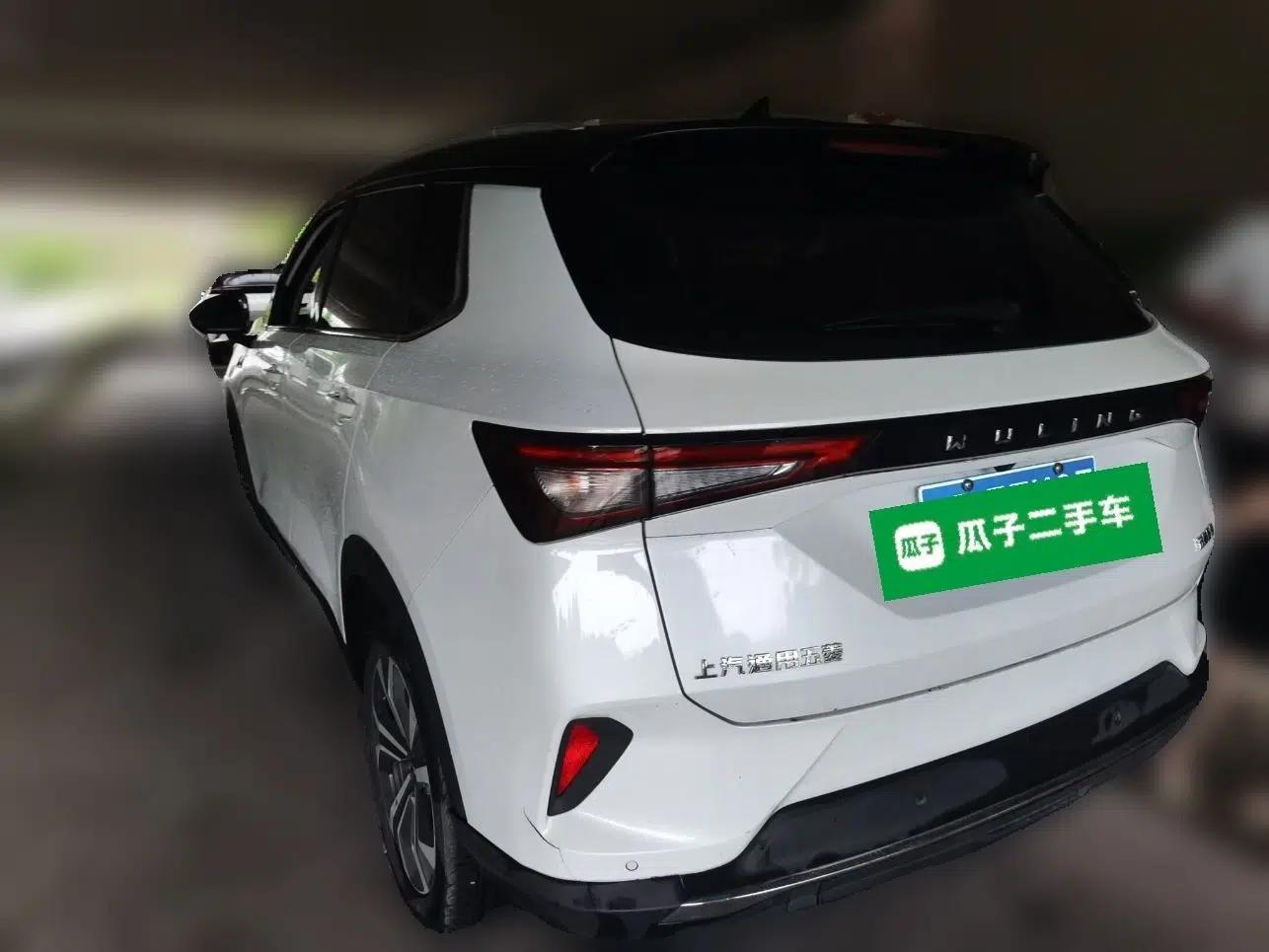 Wuling Asta 2021 1.5T CVT Star曜 Edition — миниатюра 4