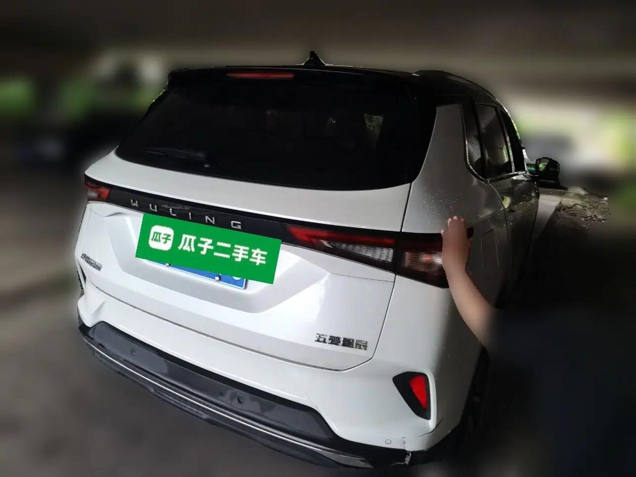Wuling Asta 2021 1.5T CVT Star曜 Edition — миниатюра 6