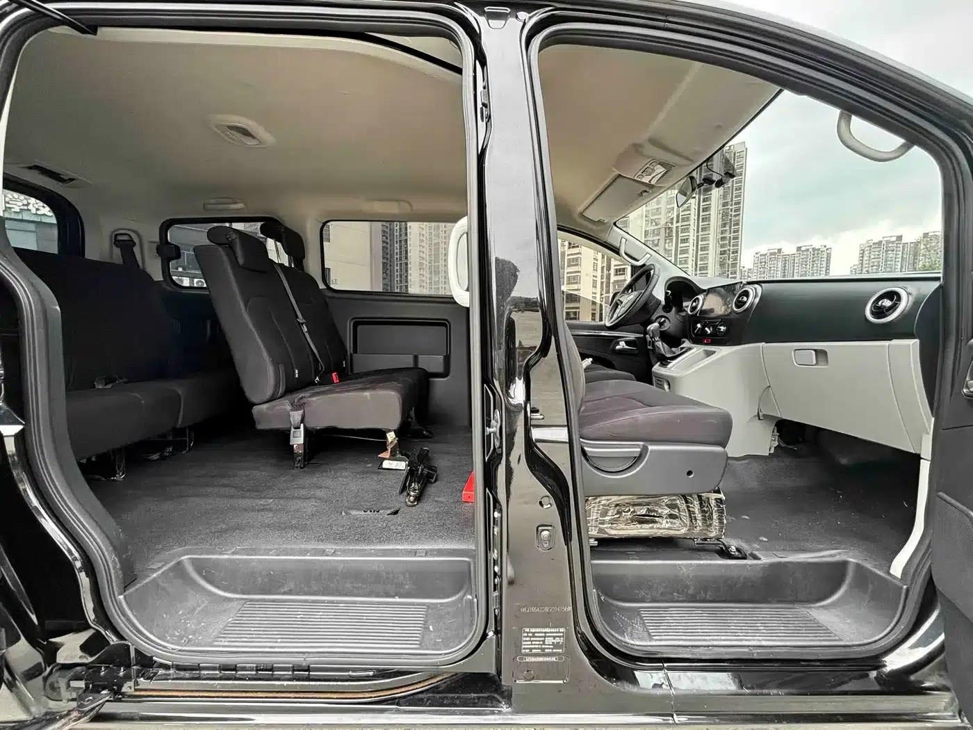 Refine M3 2019 1.6L Express Edition — миниатюра 10