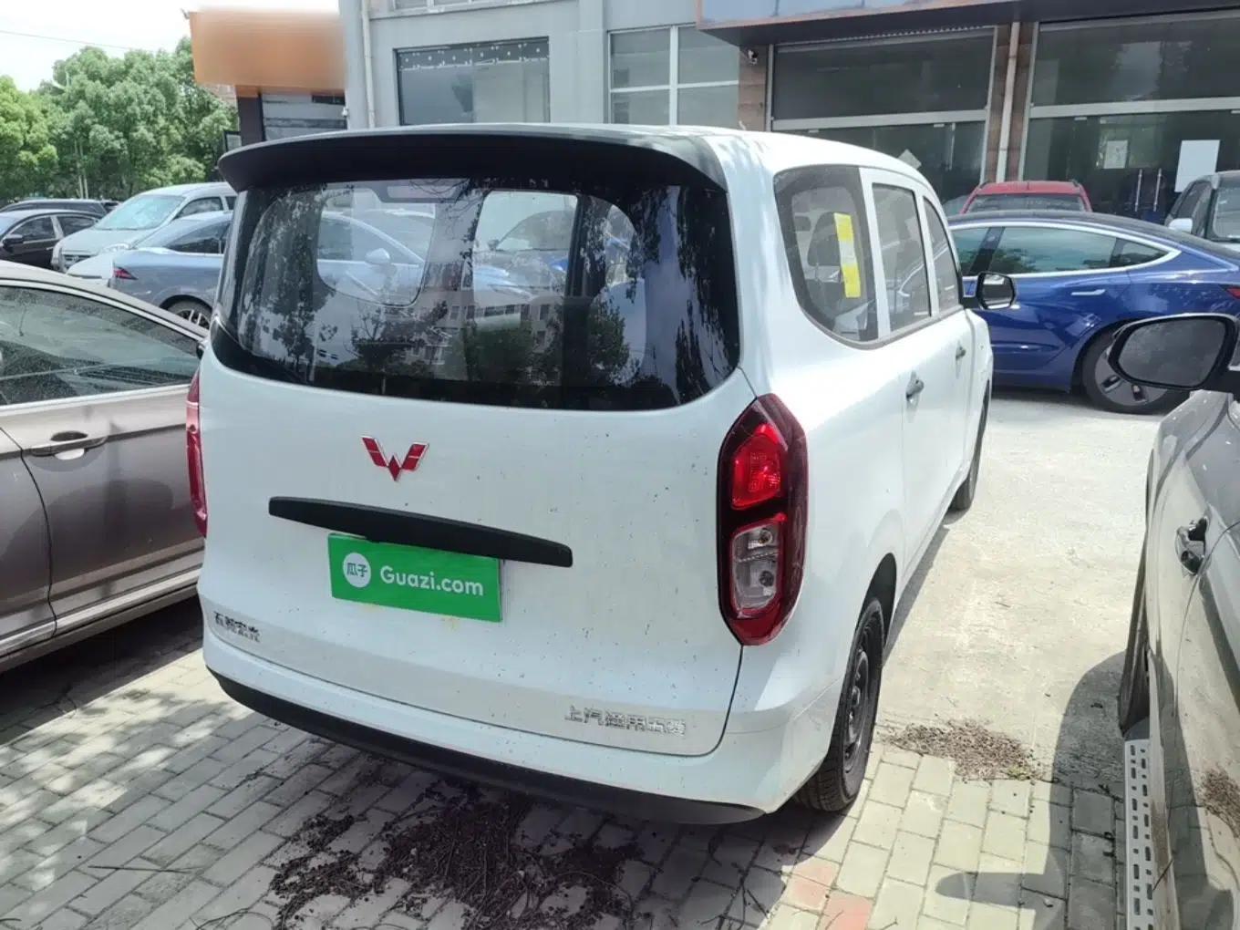 Wuling Hongguang New Energy 2024 All-Electric Model 300KM Standard Version — миниатюра 6
