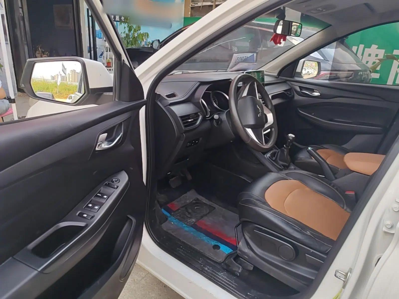 Wuling Hongguang S3 2019 Automatic Clutch Version 1.5L Manual Comfort Model China V Standard — миниатюра 19