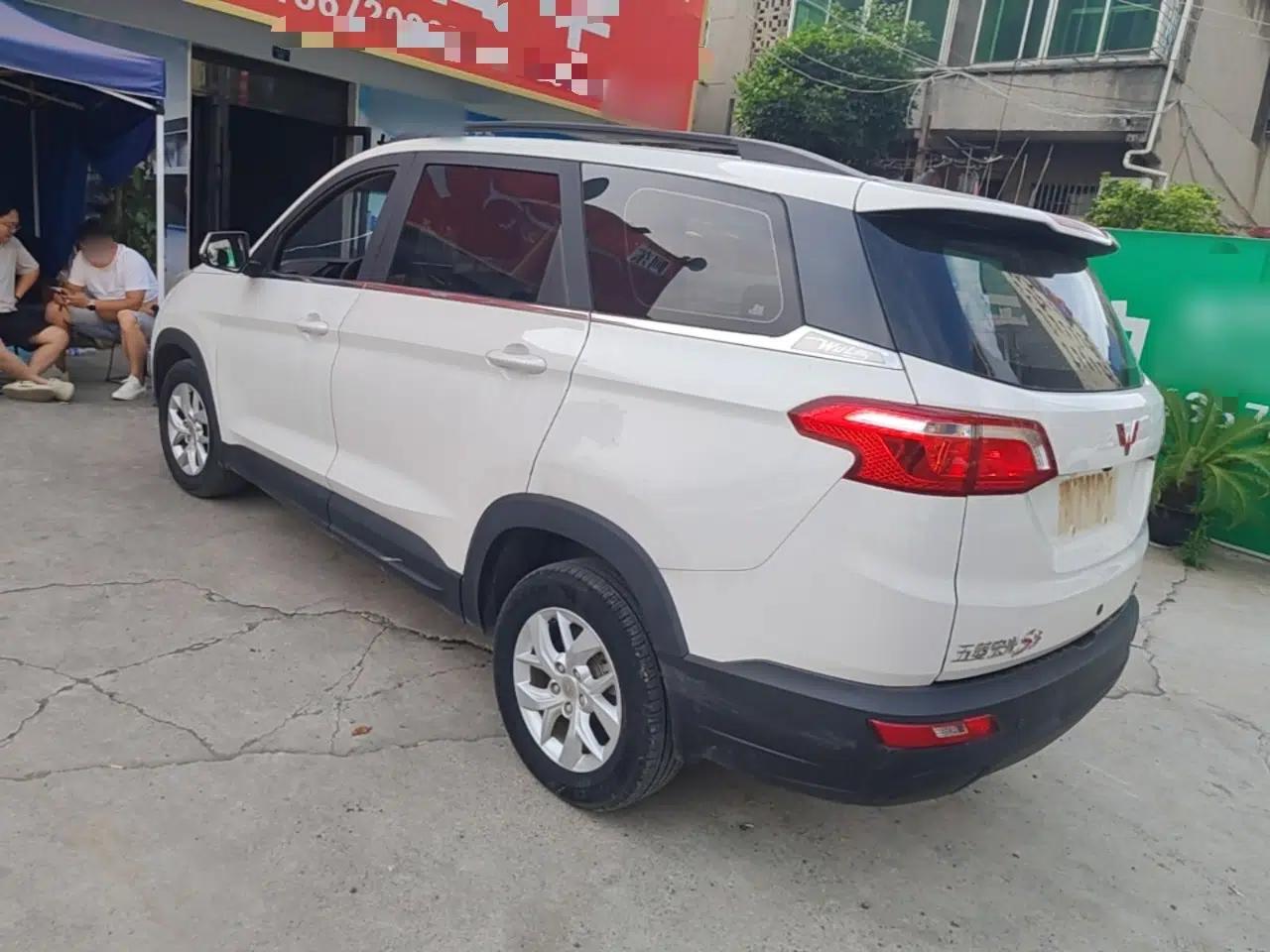 Wuling Hongguang S3 2019 Automatic Clutch Version 1.5L Manual Comfort Model China V Standard — миниатюра 4