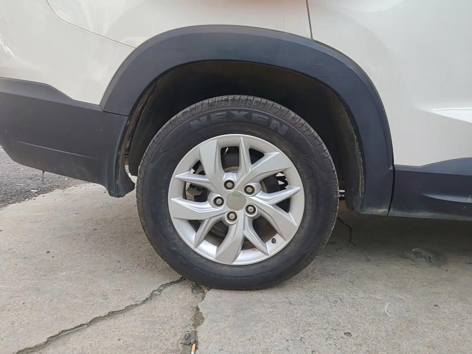 Wuling Hongguang S3 2019 Automatic Clutch Version 1.5L Manual Comfort Model China V Standard — миниатюра 10