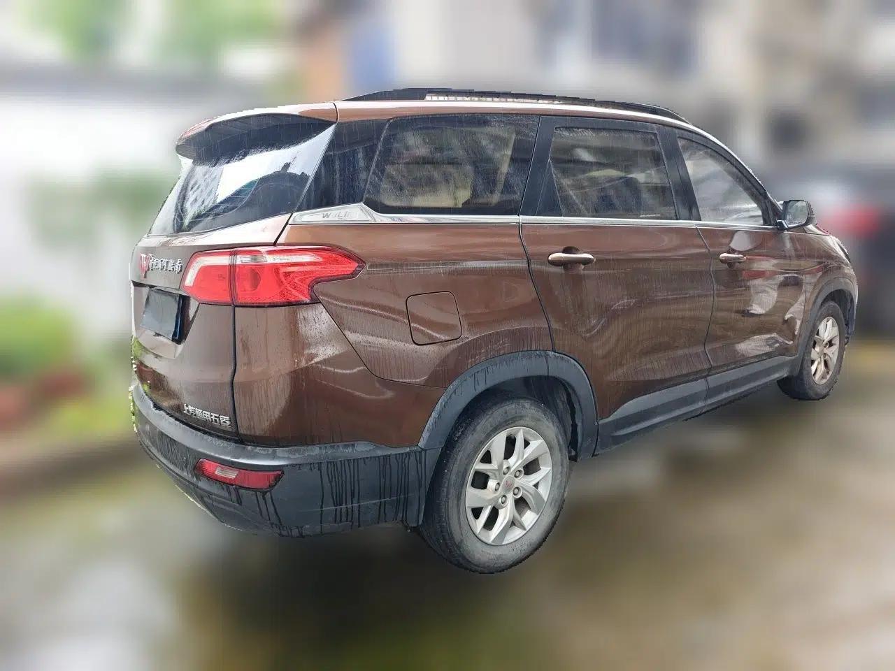 Wuling Hongguang S3 2019 1.5L Manual Comfort Model China VI Standard — миниатюра 6