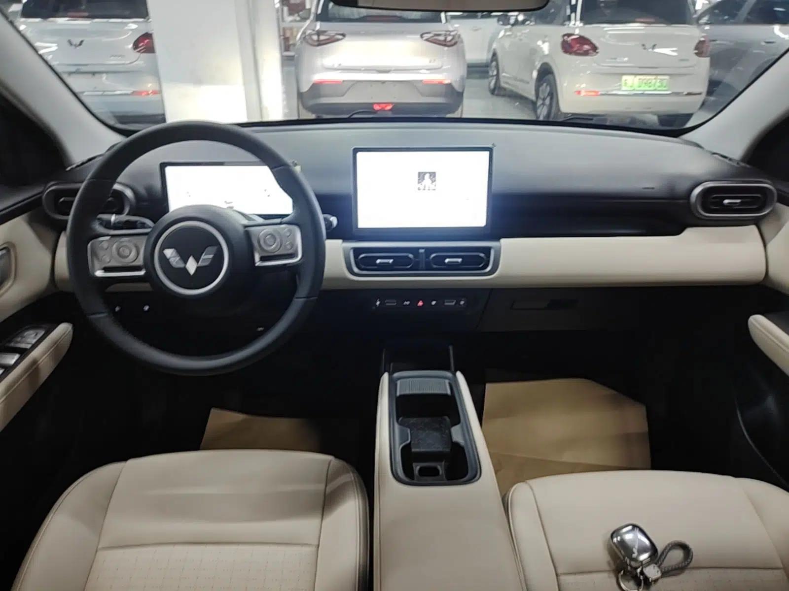 Wuling Bingo PLUS 2024 330 km Range Five-Seater Version — миниатюра 16