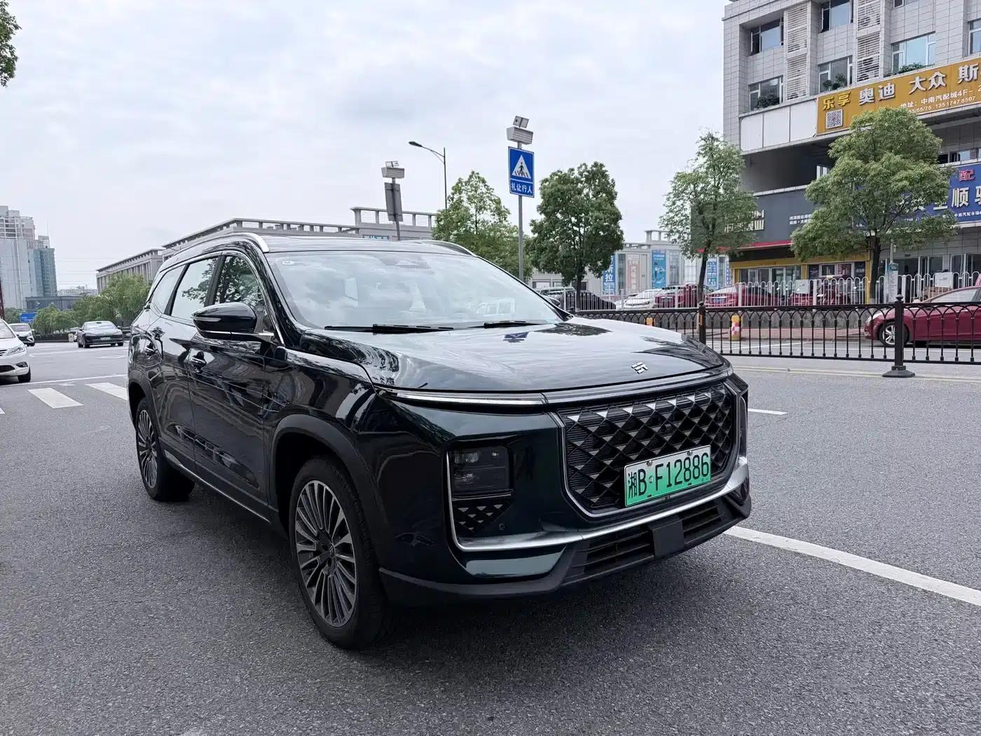 Jetour Mountain & Sea L9 2024 1.5TD 2DHT Pro 5-seater — миниатюра 3