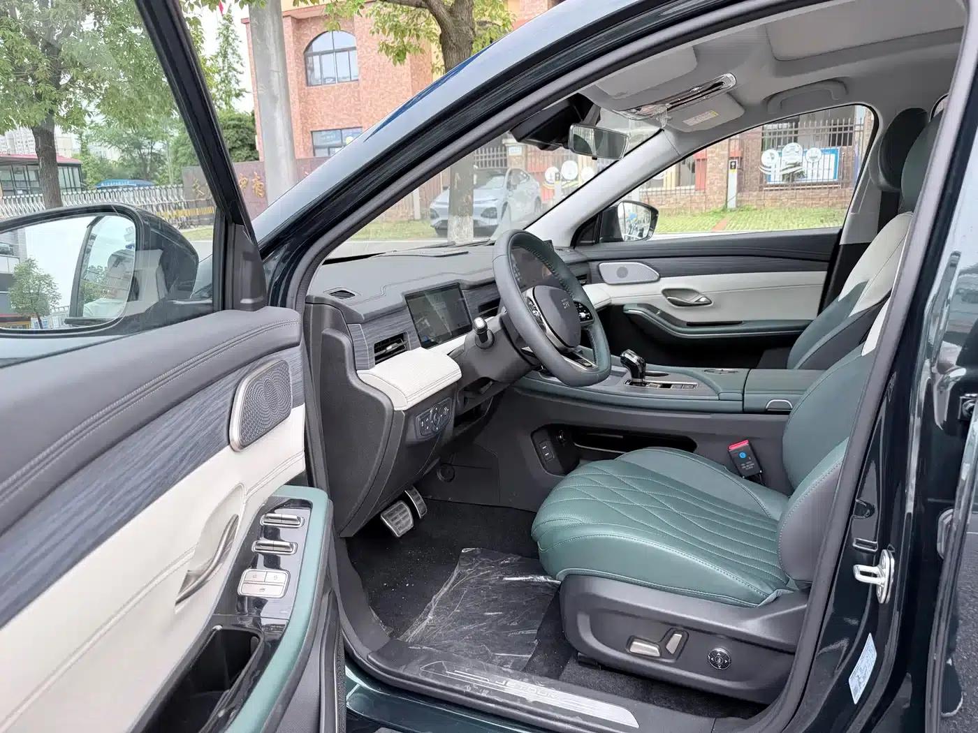 Jetour Mountain & Sea L9 2024 1.5TD 2DHT Pro 5-seater — миниатюра 6