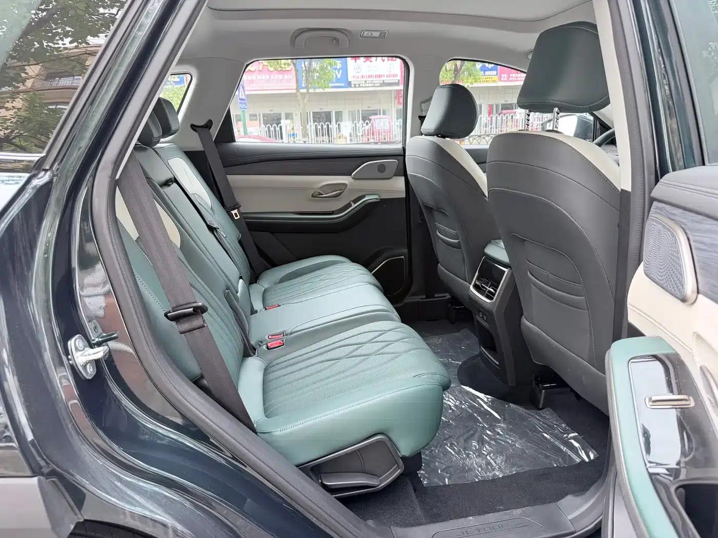 Jetour Mountain & Sea L9 2024 1.5TD 2DHT Pro 5-seater — миниатюра 10